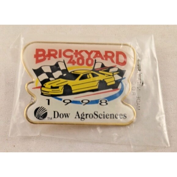 Vintage 1998 DOW Chemical AgroSciences Brickyard 400 Sponsor Pin-NEW!